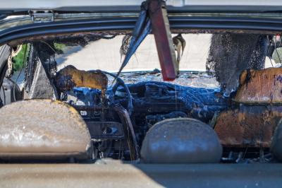 Grossbottwar: PKW brennt vollstaendig aus